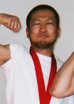 ¼