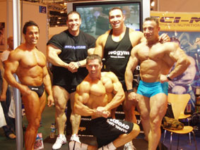 http://vitargo.com/Images/News/Vital2006madrid_3pose.jpg